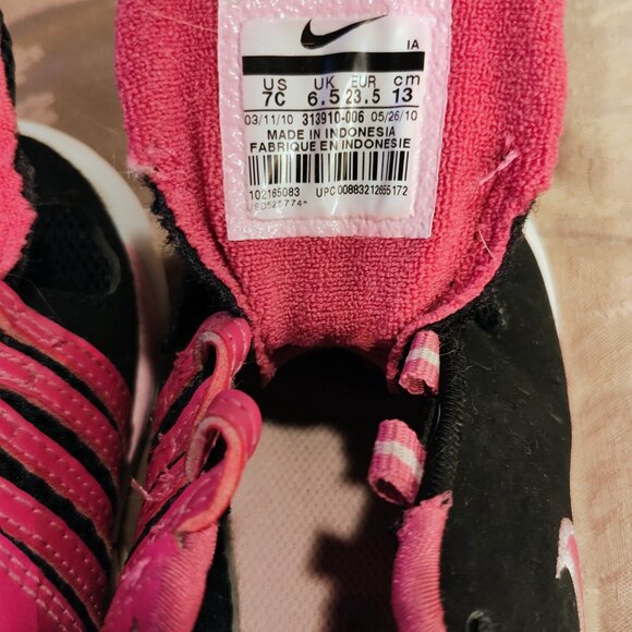 Nike Free 5.0 V2 Toddler Girl Sneakers, Size 7C, Gently Used - Picture 9 of 10